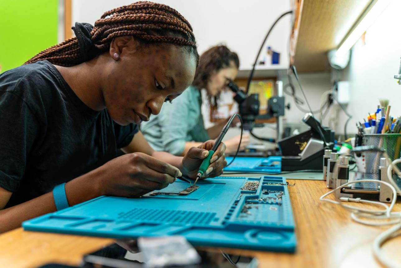 Junior Mobile Repair Technician