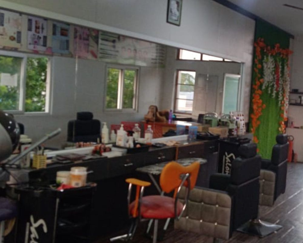 Beautician Class